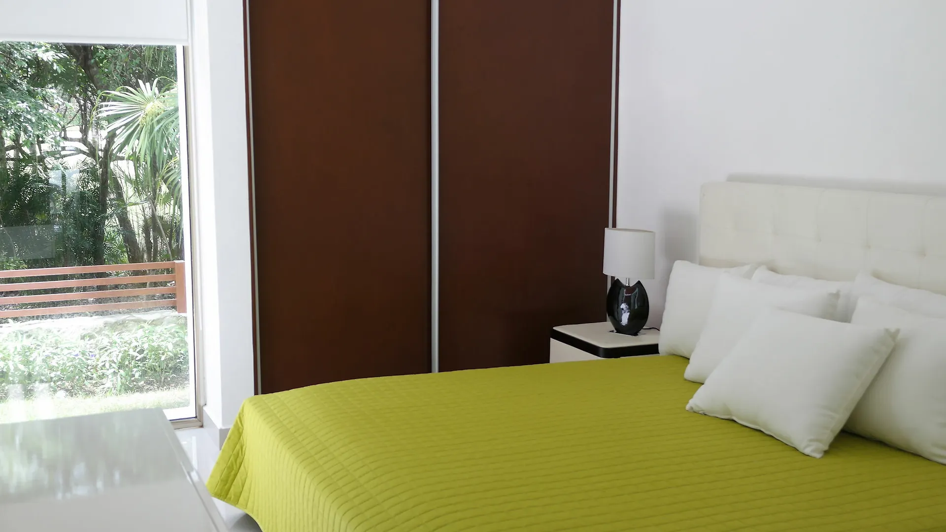 Bahia Principe Vacation Rentals-Green 3-Two-Bedroom Villas أكومال